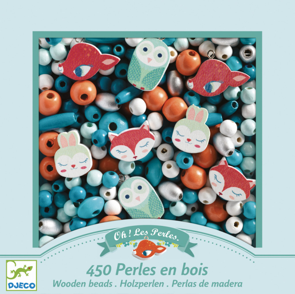 DJECO Fa gyöngyök kis állatokkal - Wooden beads, Small animals